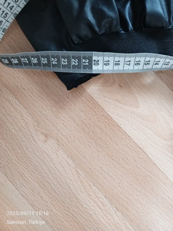 Siyah Deri Mini Etek - Görsel 4