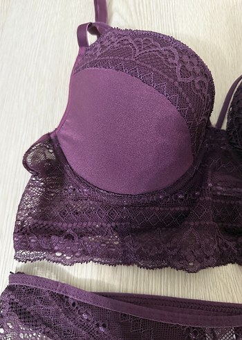 Mor Dantel Detaylı Sütyen Takımı 80B Boş Kap - Görsel 7