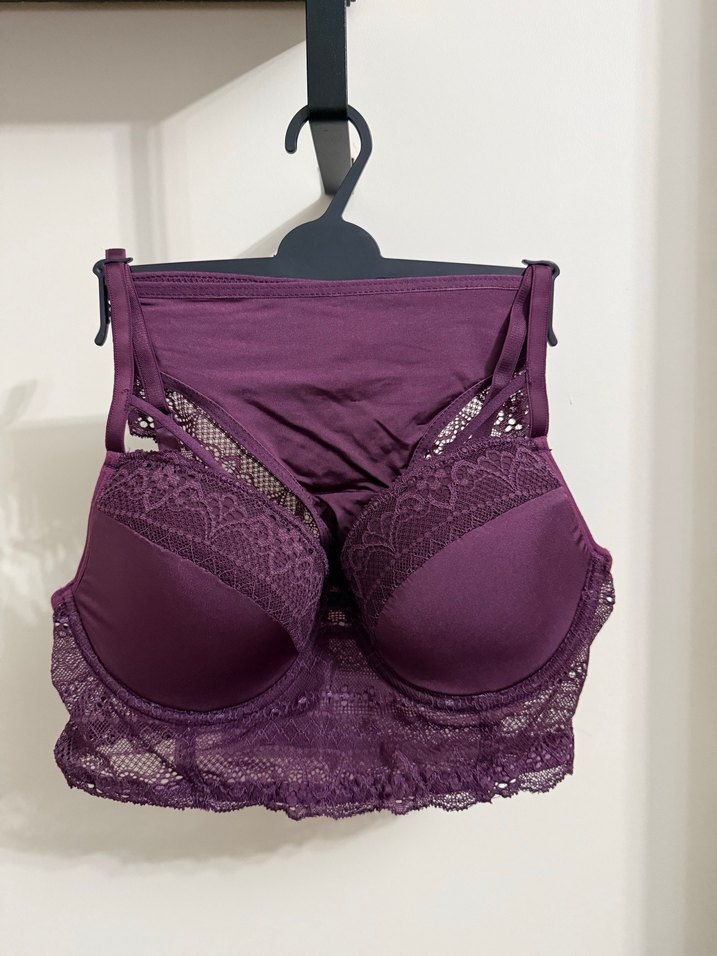 Mor Dantel Detaylı Sütyen Takımı 80B Boş Kap - Görsel 2