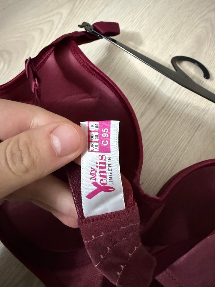 Bordo Sütyen 95C Sıfır Etiketli - Görsel 4