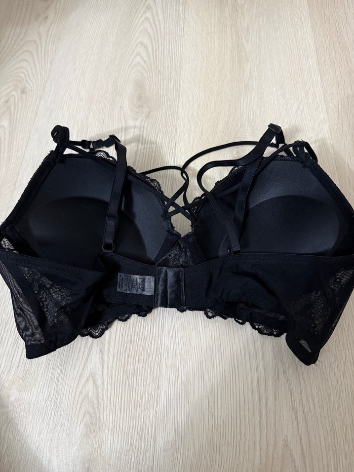 Siyah Destekli Sütyen 90B - Görsel 4