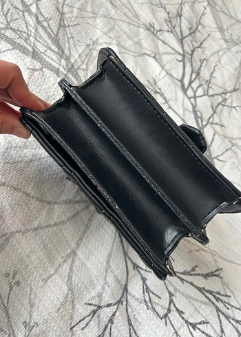 Siyah Deri Kadın Omuz Çantası - Görsel 4