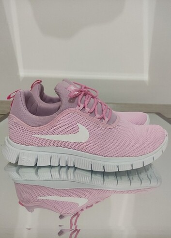Nike Spor ayakkabı sıfır 