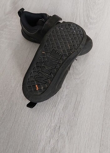 Nike Nike Unisex Çocuk Siyah Spor Ayakkabı