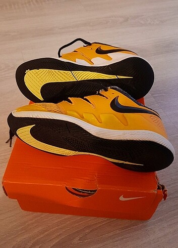 32 Beden Orijinal Nike Ayakkabı