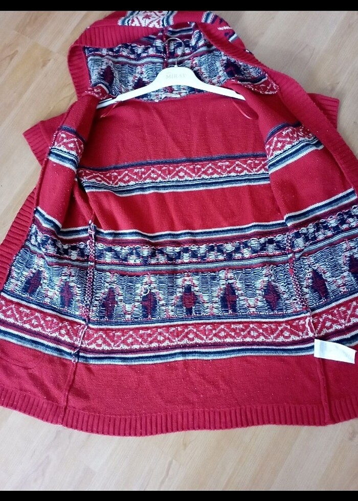 LC waikiki kapşonlu hırka 13 yaş - Görsel 4