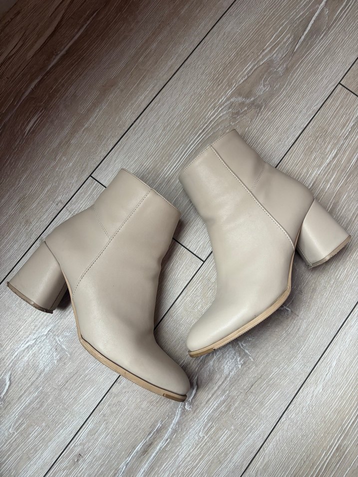 Nişantaşı Shoes Bej Topuklu Bot - Görsel 3