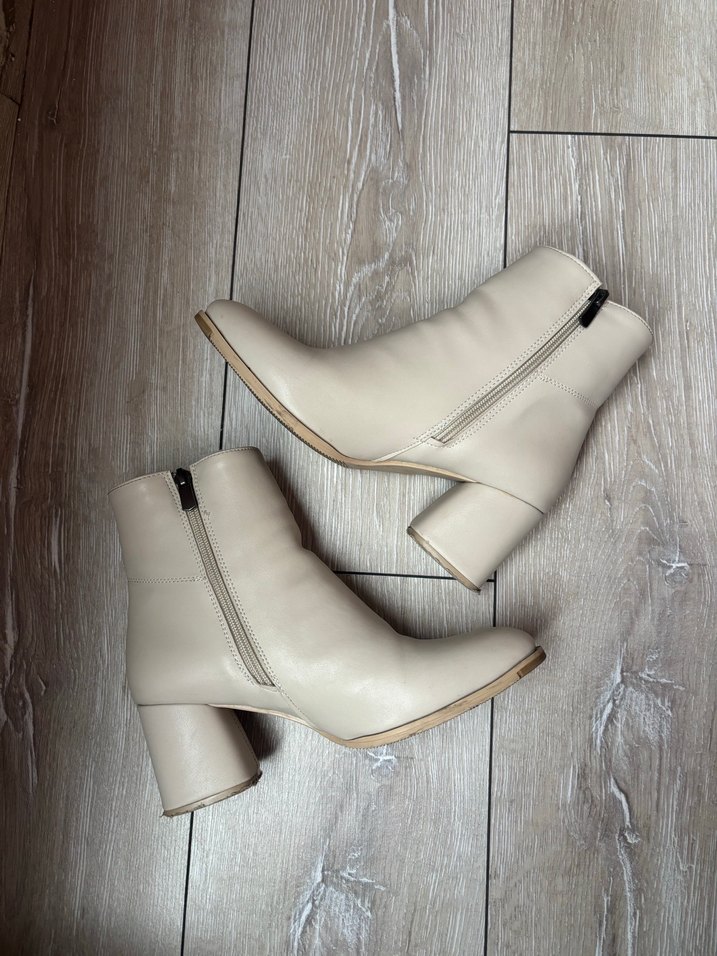 Nişantaşı Shoes Bej Topuklu Bot - Görsel 4