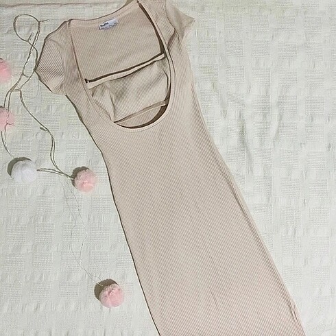 Bershka elbise