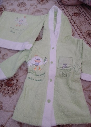 erkek Çocuk Kapüşonlu Bornoz, Baskılı, Pastel Yeşil - Görsel 2