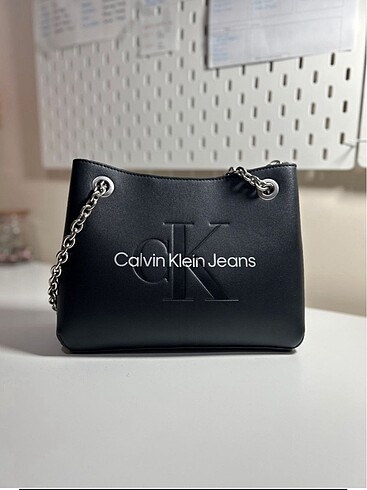 Calvin Klein Jeans Çanta