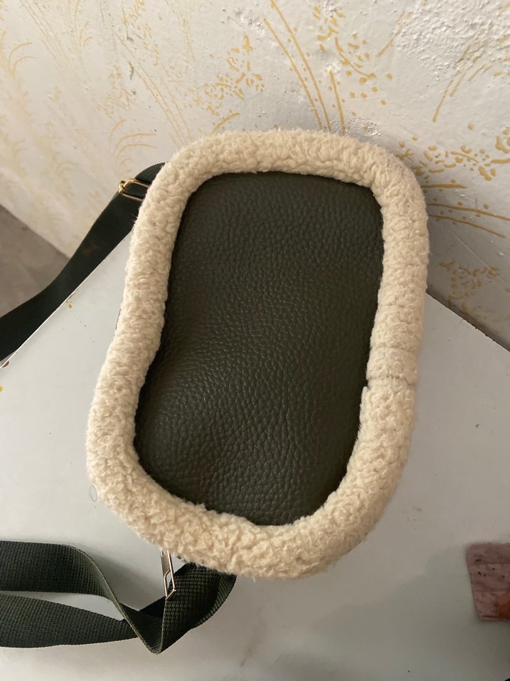 Kürk Detaylı haki  Deri Kadın Çapraz Çanta - Görsel 3