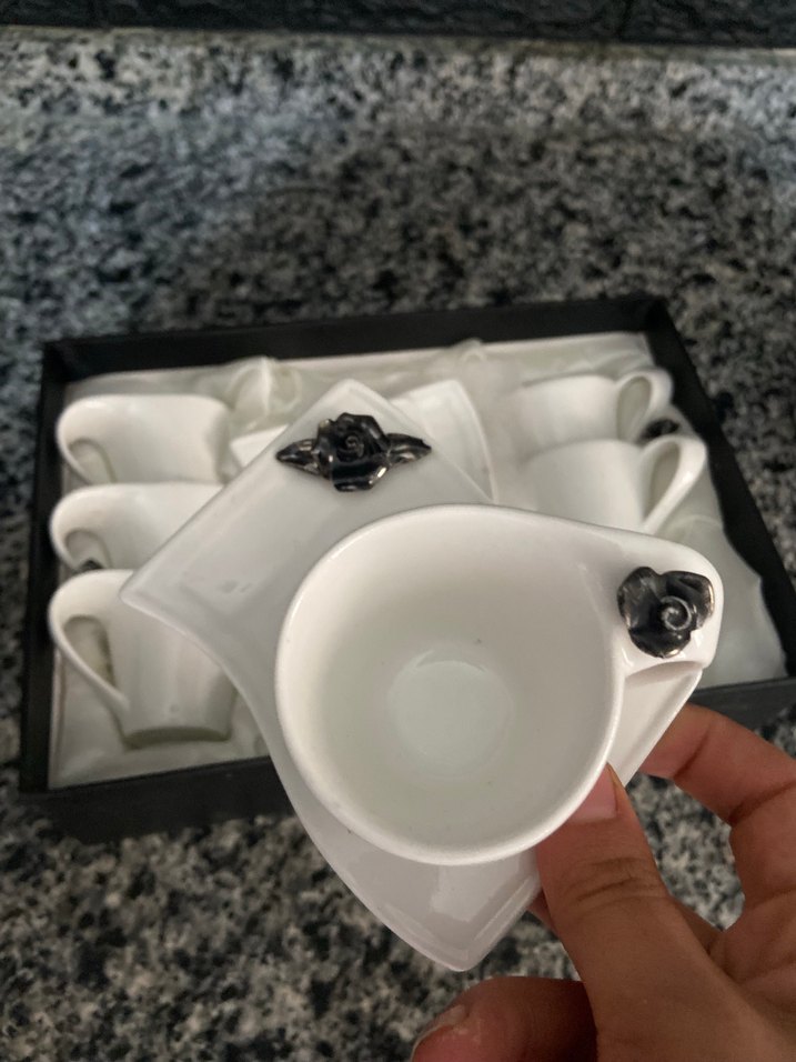 Beyaz 6'lı Kahve Fincanı ve Tabağı Seti - Görsel 3