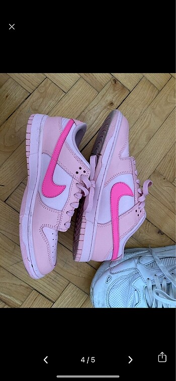 40 Beden pembe Renk Nike ayakkabı