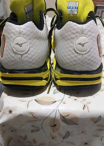 mizuno spor ayakkabı - Görsel 2