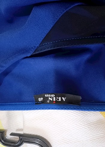 Mavi Zincir Detaylı V Yaka Midi Elbise - Görsel 2