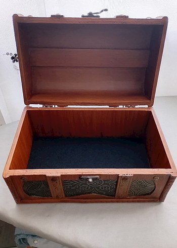 Kahverengi Kemerli Yılan Desenli makyaj kutusu - Görsel 3