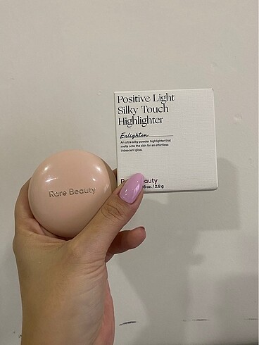 Rare Beauty Highlighter