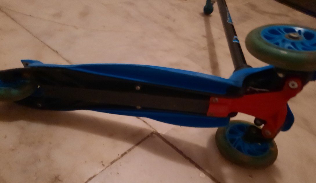 Koyu Mavi Çocuk Scooterı - Görsel 4