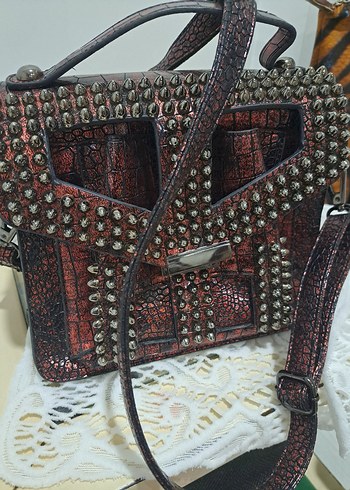 Bordo Yılan Desenli Deri Punk Çanta