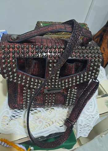 Krıste Bell Bordo Yılan Desenli Deri Punk Çanta