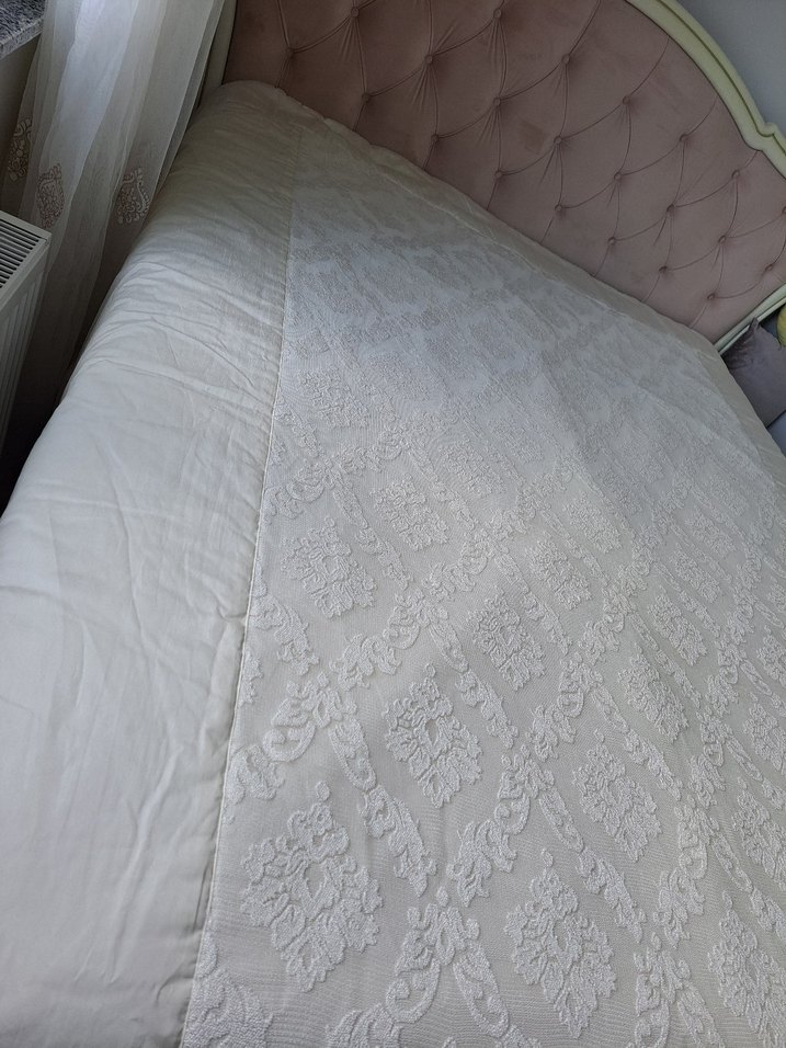 Beyaz Düz Yatak Örtüsü - Görsel 4