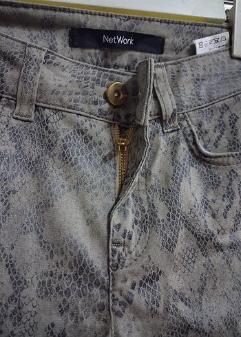 Gri Yılan Desenli Kadın Kumaş Pantolon - Görsel 7