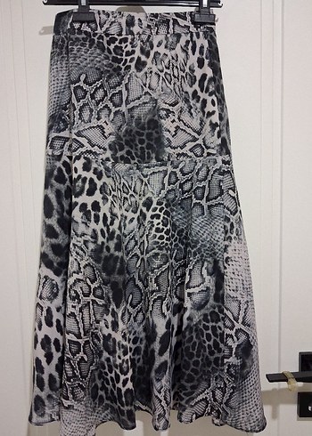 Kadın Gri Yılan Desenli Uzun Etek - Görsel 4