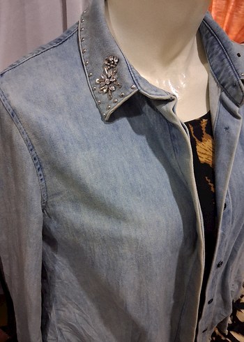 Düğmeli Mavi Denim Kadın Gömlek - Görsel 5