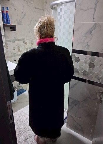 siyah üçgen kalıp yün palto kaban - Görsel 12