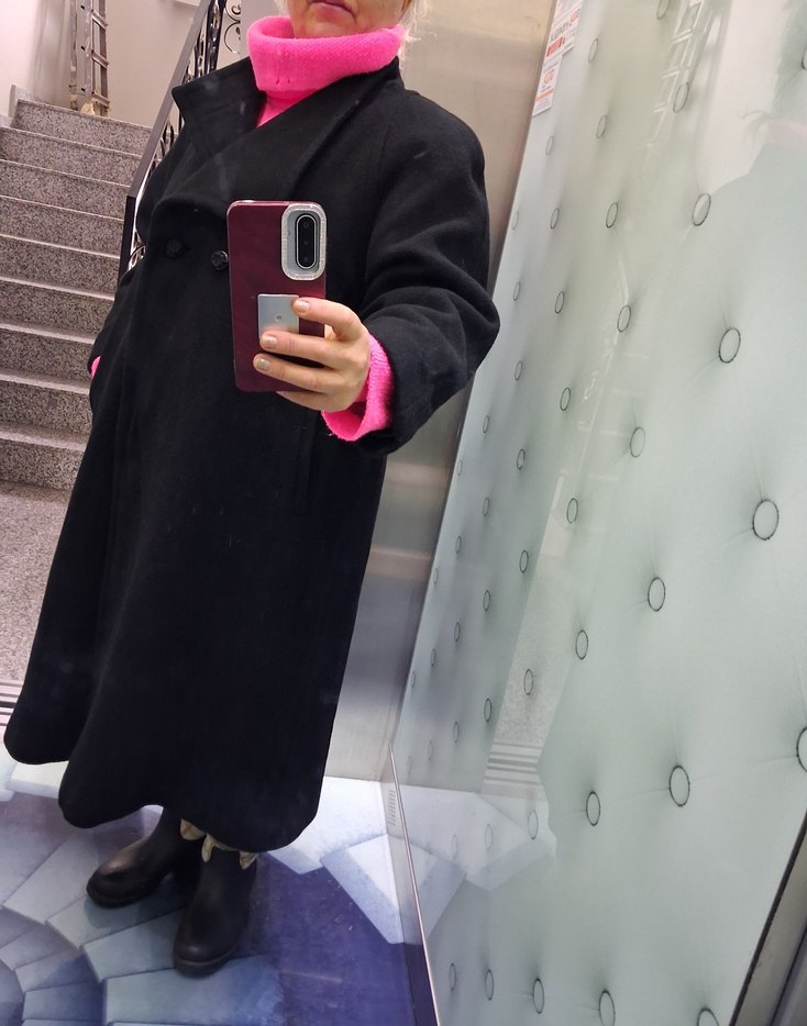 siyah üçgen kalıp yün palto kaban - Görsel 5