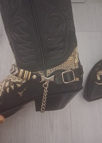 Yılan Derisi Desenli Erkek Deri Çizme - Görsel 8