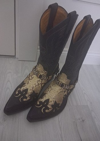 Yılan Derisi Desenli Erkek Deri Çizme - Görsel 2