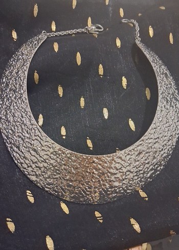 Mango marka dövme tarzında tasma gerdanlık - Görsel 17