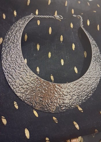 Mango marka dövme tarzında tasma gerdanlık - Görsel 14