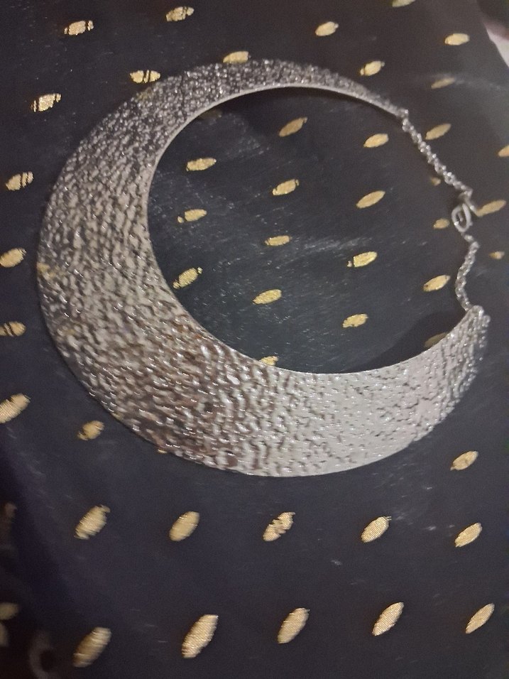 Mango marka dövme tarzında tasma gerdanlık - Görsel 5