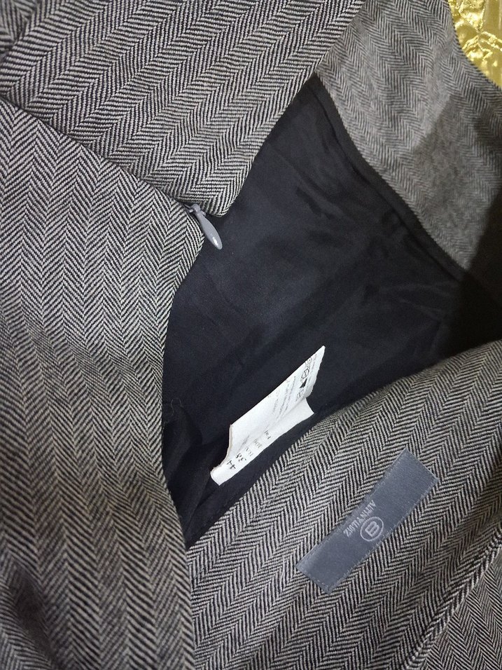 Gri ve Mavi Pilili Midi Etek - Görsel 5