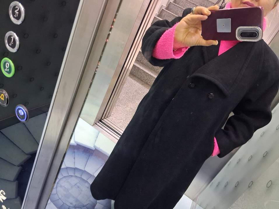 Siyah Uzun Kaban - Görsel 4