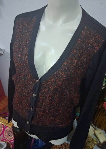 Düğmeli Siyah V Yaka Kadın Hırka mısırlı marka. - Görsel 11