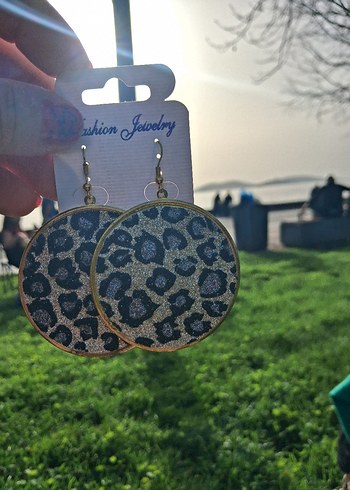 Payetli Leopar Desenli Midi Küpe - Görsel 6