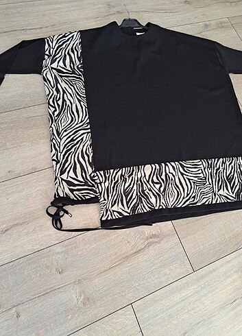 Zara Zebra desenli salaş bluz