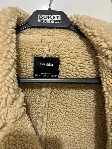 Bershka Biker mont