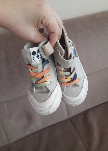26 Beden Beyaz Erkek Çocuk Mickey Baskılı Spor Ayakkabı