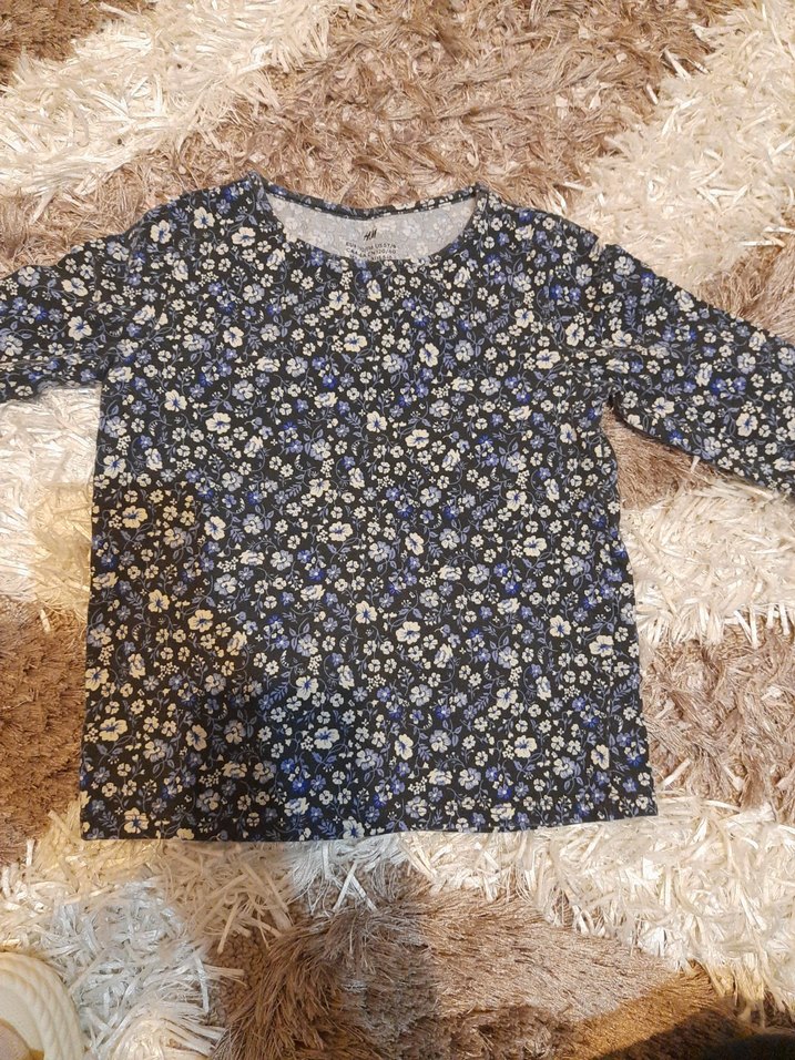 Kız Çocuk Çiçek Desenli Kısa Kollu Gri Tişört - Görsel 2