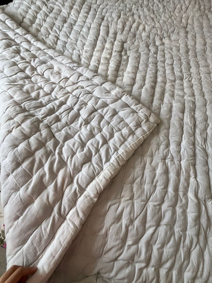 Beyaz Yün Yorgan - Görsel 2