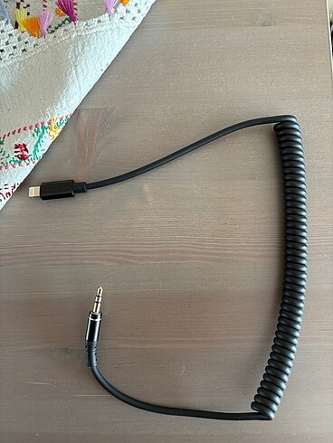 iphone Lightning aux dönüştürücü ses bağlantısı
