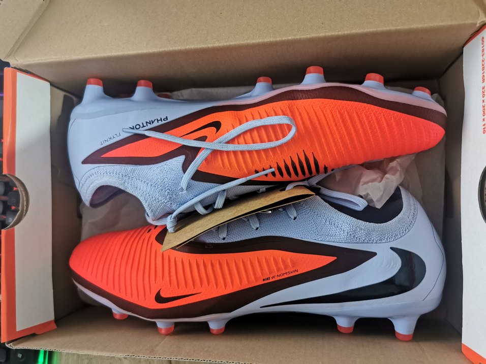 NİKE PHANTOM PRO AG - Görsel 3