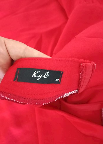 42 Beden Kırmızı Uzun Kollu Fırfırlı Salaş Tunik