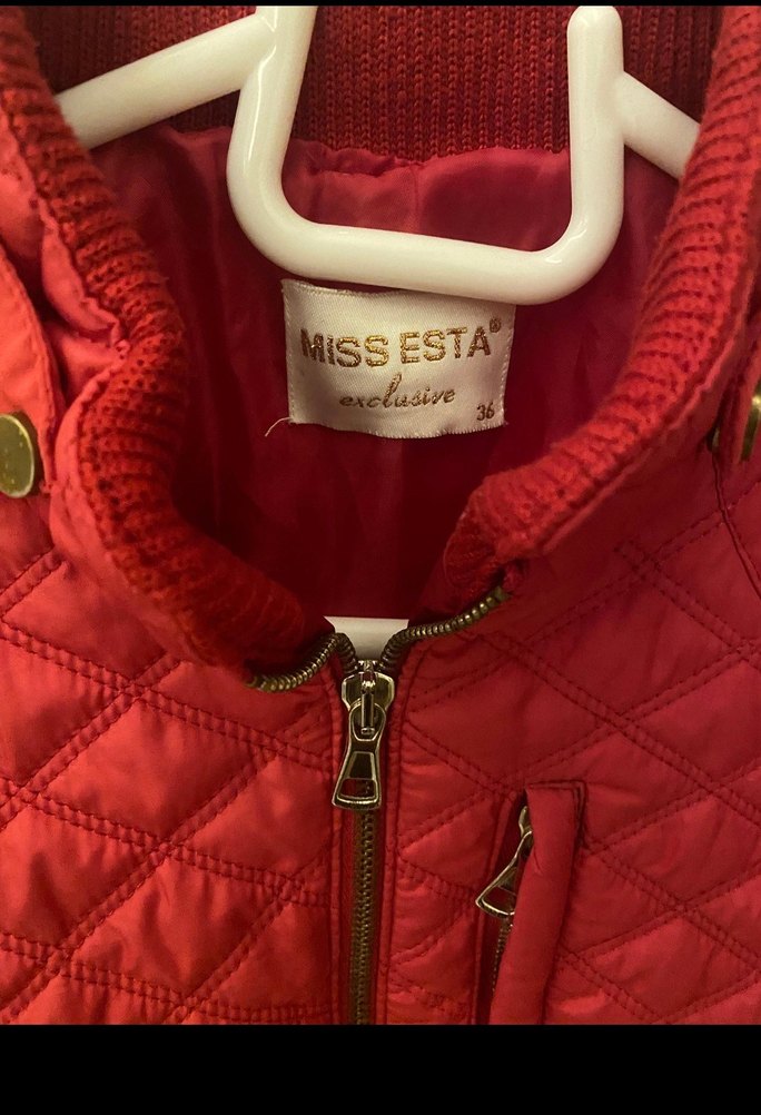 Kırmızı Fermuarlı Kadın Kapitone Ceket - Görsel 3