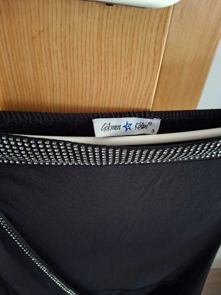 Taşlı Drapeli Siyah Midi Straplez Elbise - Görsel 2